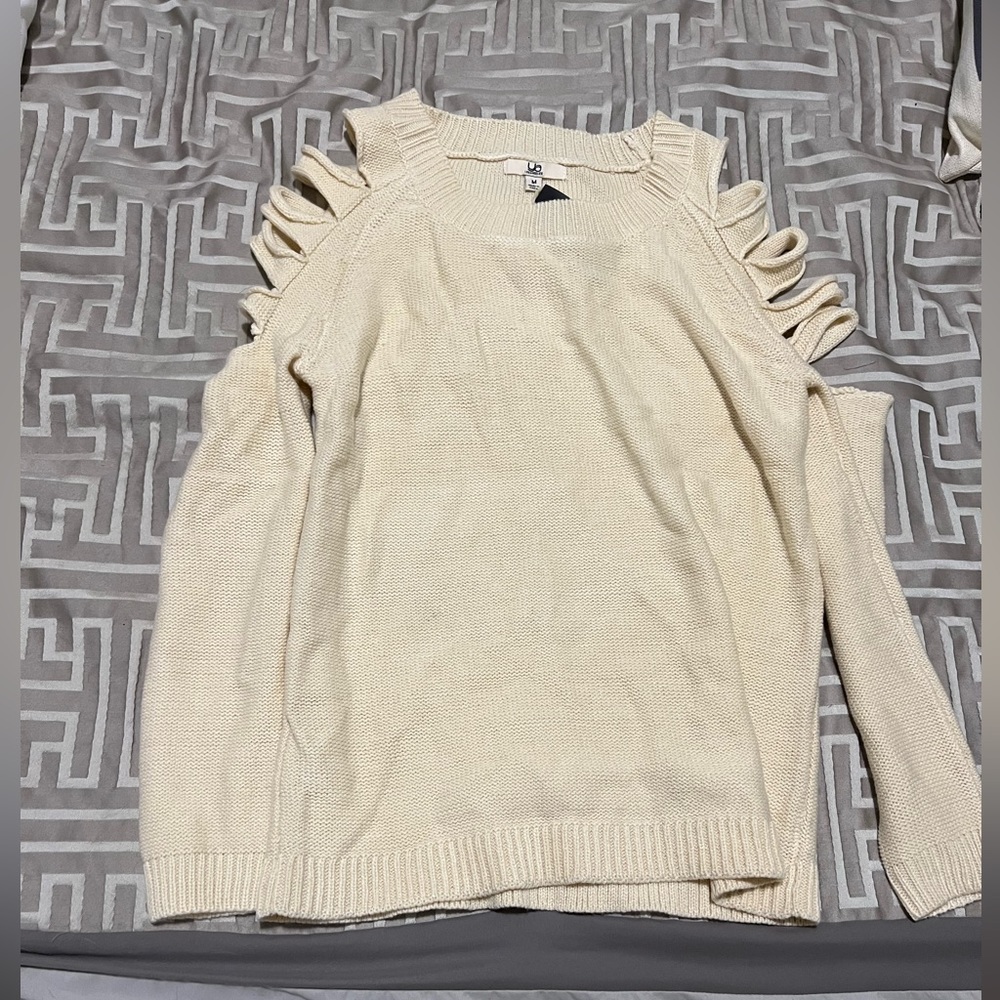 Women’s Sweater